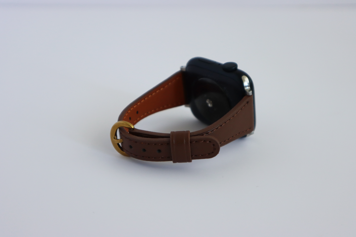 Classic leather loop